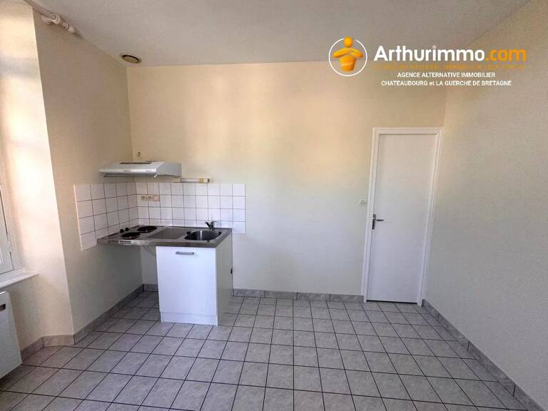 À louer – Appartement T2 de plain-pied – Proche centre-ville La Guerche-de-Bretagne — photo 1