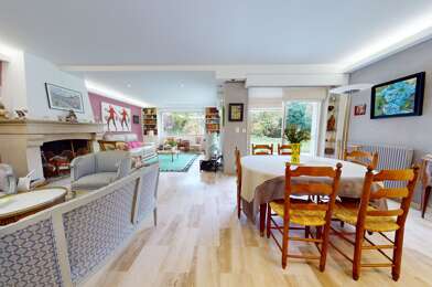 Maison 10 pièces 497000 €