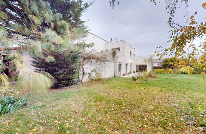 TINQUEUX - MAISON A VENDRE 6 CHAMBRES, 1 BUREAU, JARDIN, GARAGES — photo 4