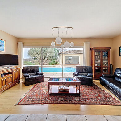 Maison 11 pièces 698000 €