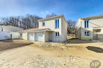 Immeuble  222900 €