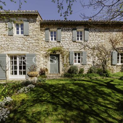 Maison  835000 €