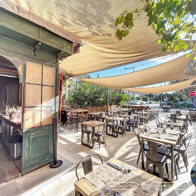 Commerce  280000 €