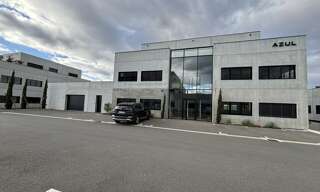 Bureau  300 m² à louer à Rillieux-la-Pape (69140)