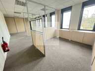 BUREAUX à LOUER — photo 3