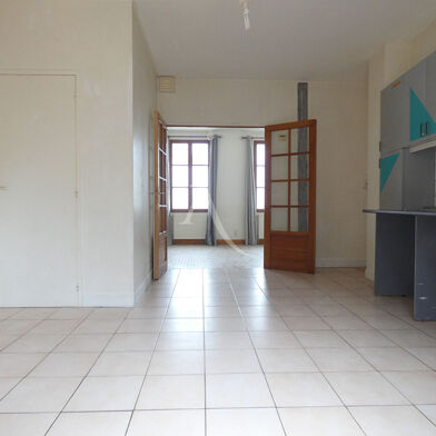 Maison 4 pièces 145300 €