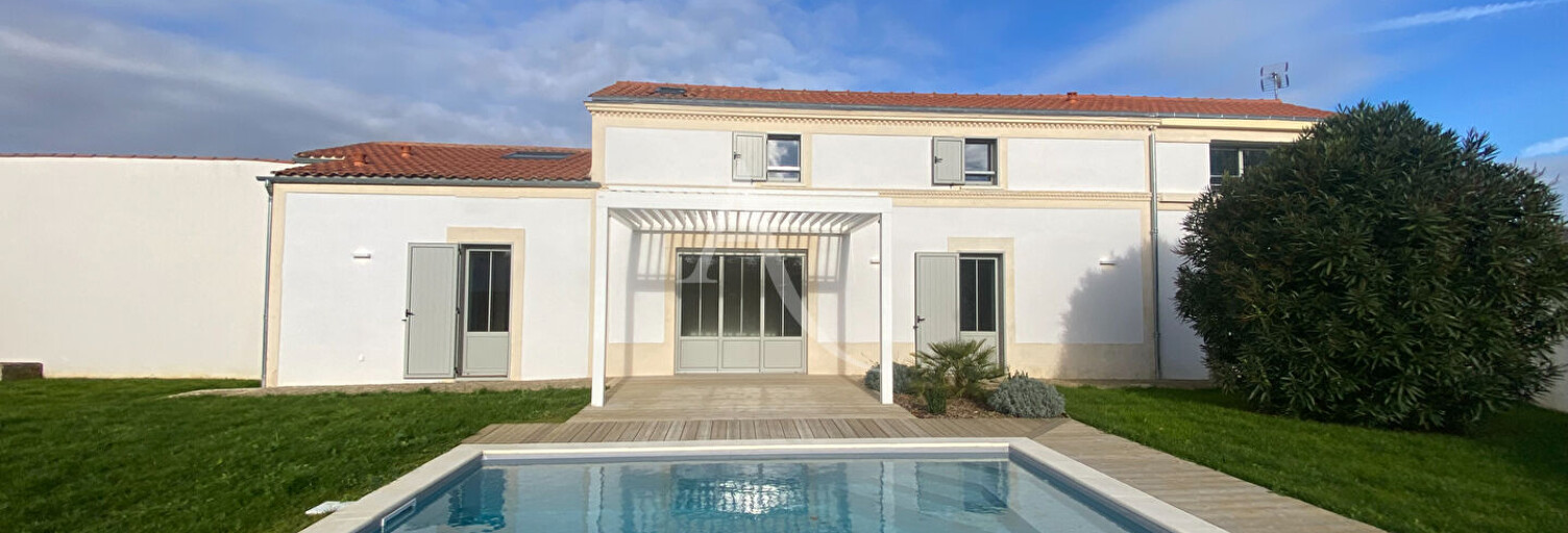 Maison 6 Pièces 176 m² à vendre à Saint-Laurent-de-la-Prée (17450)