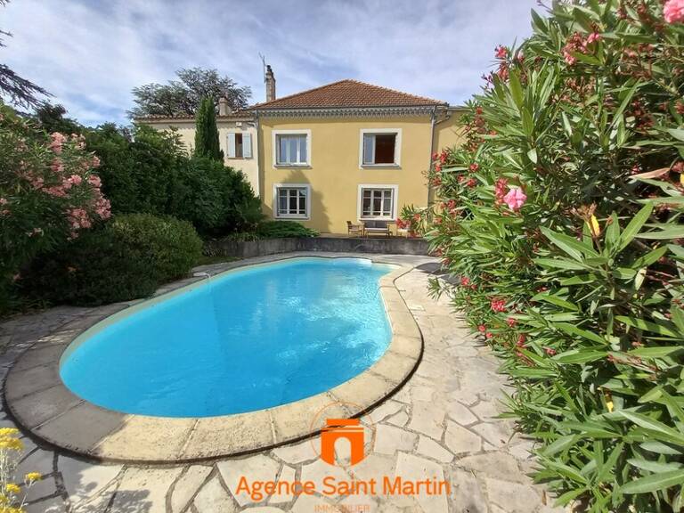 Villa — photo 1
