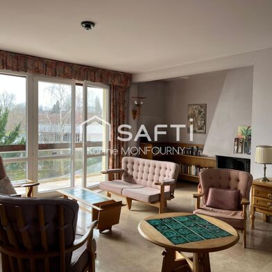 Appartement 7 pièces 209000 €