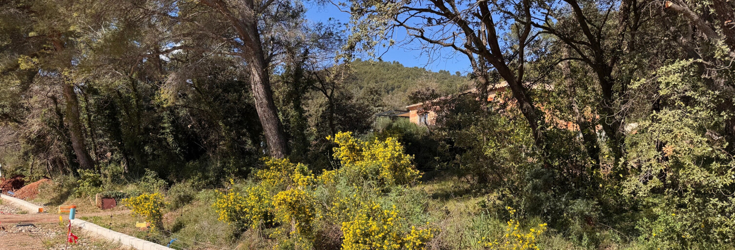 Terrain  712 m² à vendre à Puget-Ville (83390)