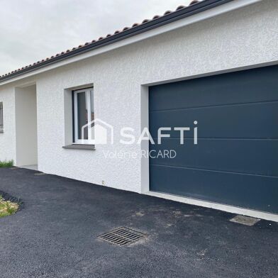 Maison 4 pièces 251000 €