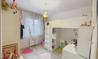 Maison 9 Pièces 159 m² à vendre à Saint-Yrieix-sur-Charente (16710)