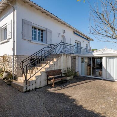 Maison 7 pièces 337600 €