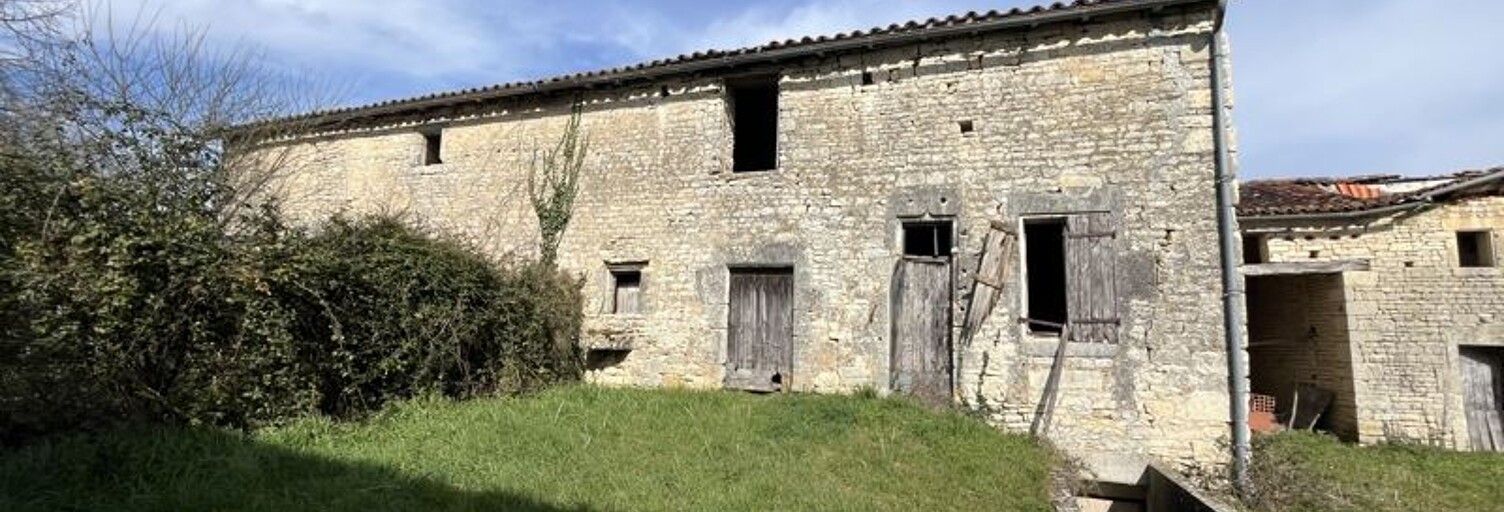 Maison 5 Pièces 182 m² à vendre à Oradour (16140)
