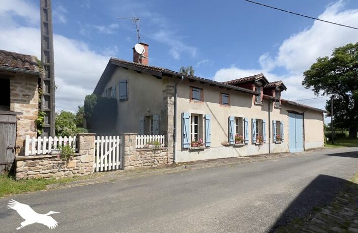 Maison en pierre de 6 pièces principales — photo 2