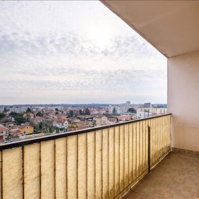 Appartement 5 pièces 159175 €