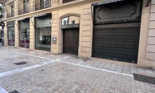 Commerce  265 m² à vendre à Toulon (83000)