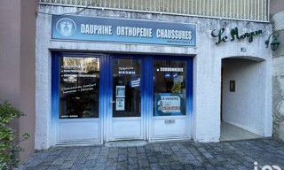 Commerce  42 m² à vendre à Voiron (38500)