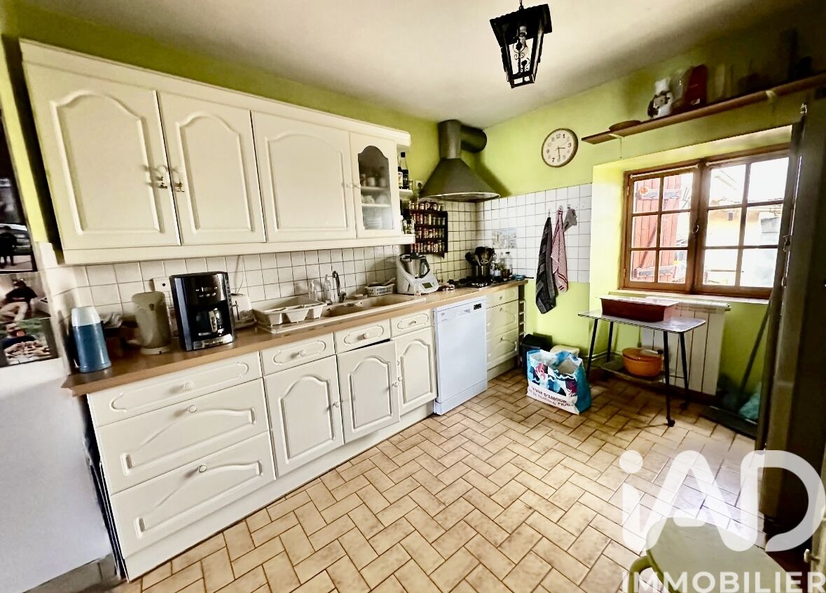 Vente Maison/villa 5 pièces - Photo 3