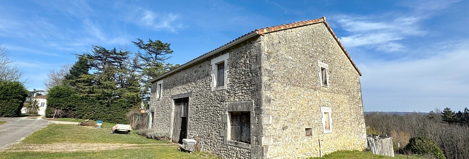 Maison 1 Pièce 162 m² à vendre à Montbron (16220)