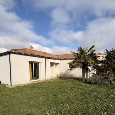 Maison 5 pièces 348500 €