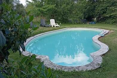 Maison 10 pièces 299390 €