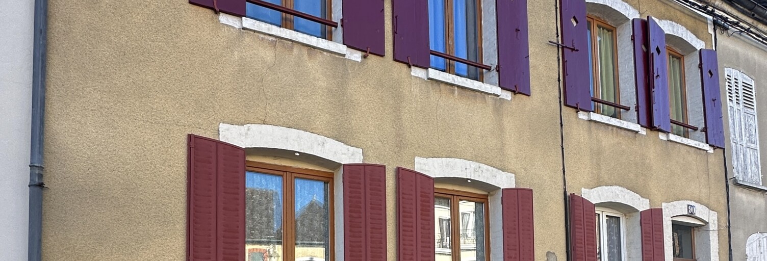 Immeuble  206 m² à vendre à Villeneuve-sur-Yonne (89500)