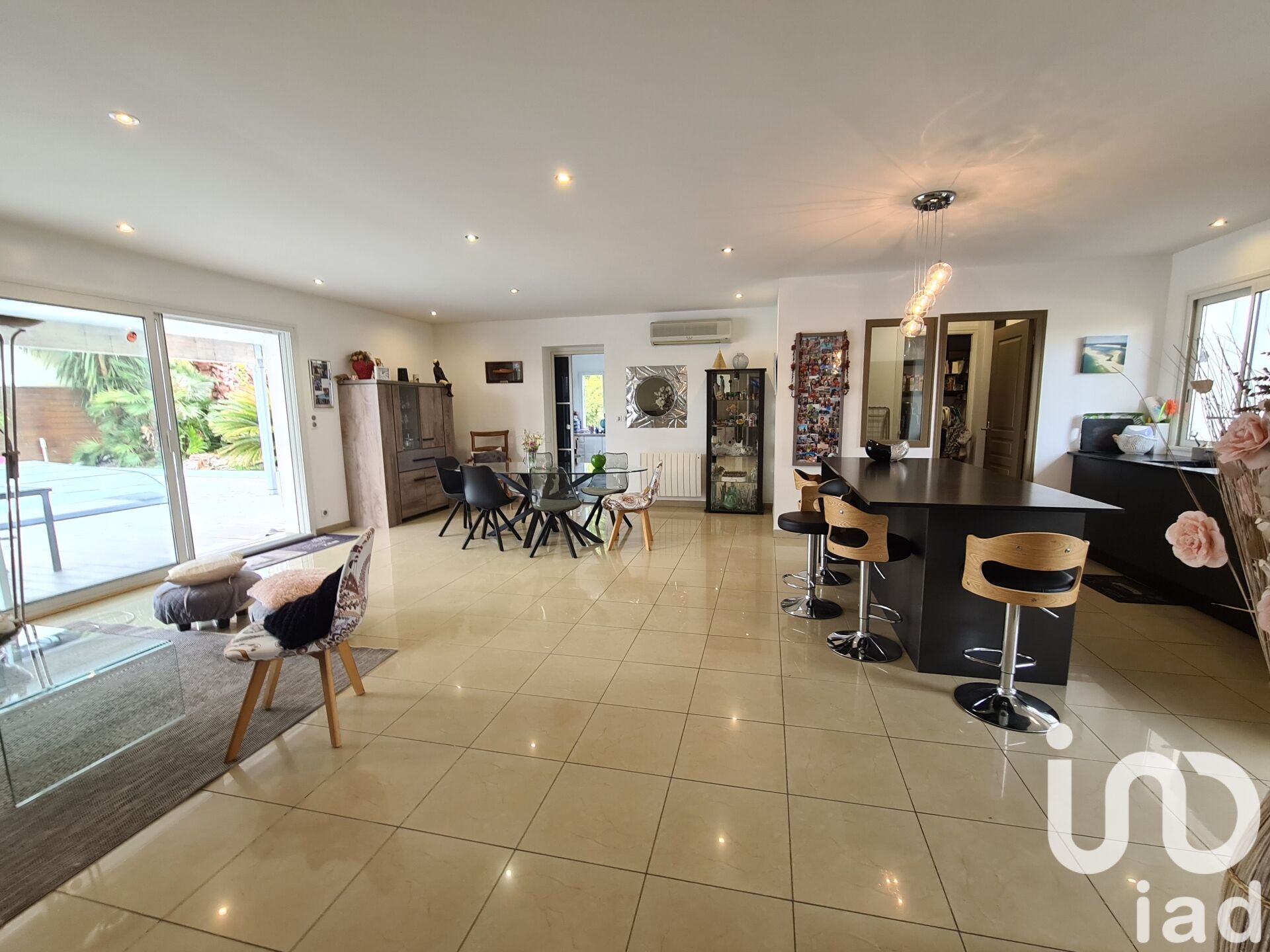 La-Teste-De-Buch - 168m² - 6p. - 4ch.