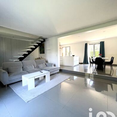 Maison 7 pièces 489000 €