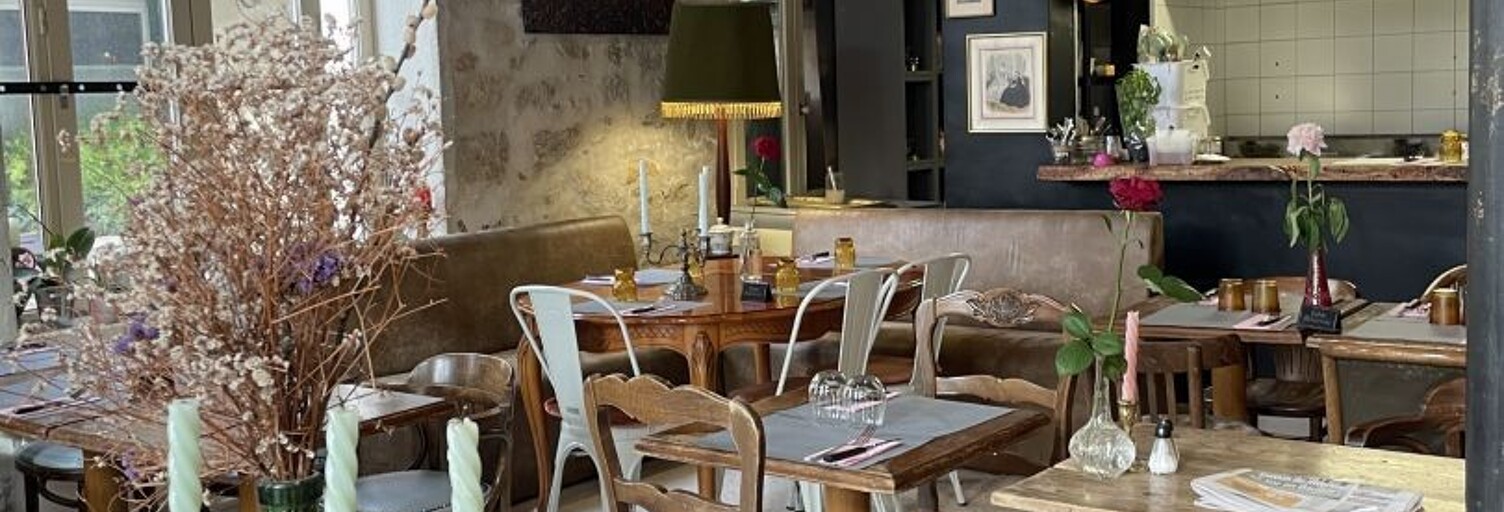 Commerce  75 m² à vendre à Collobrières (83610)