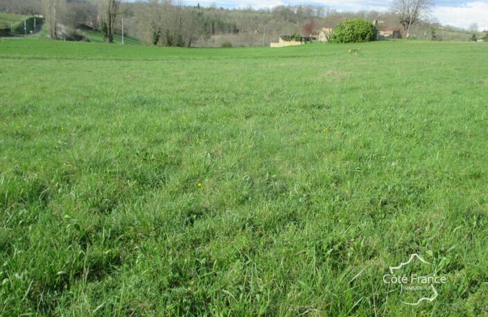 DORDOGNE- TERRAIN A BATIR- BELVES- 24170 — photo 2