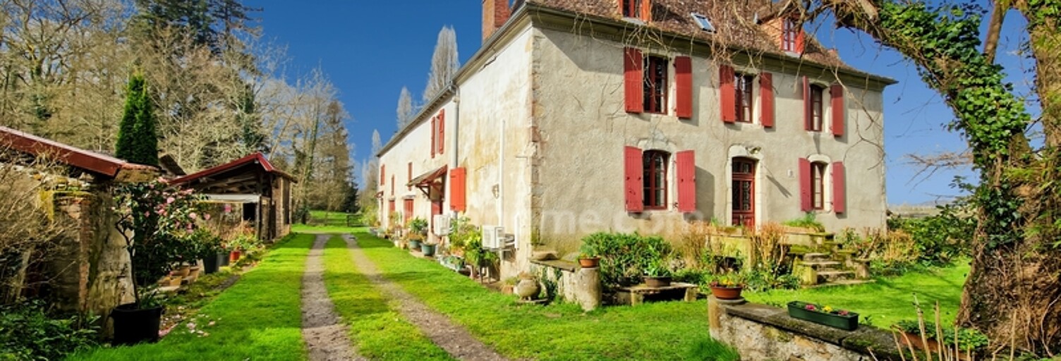 Maison 16 Pièces 495 m² à vendre à Bellocq (64270)