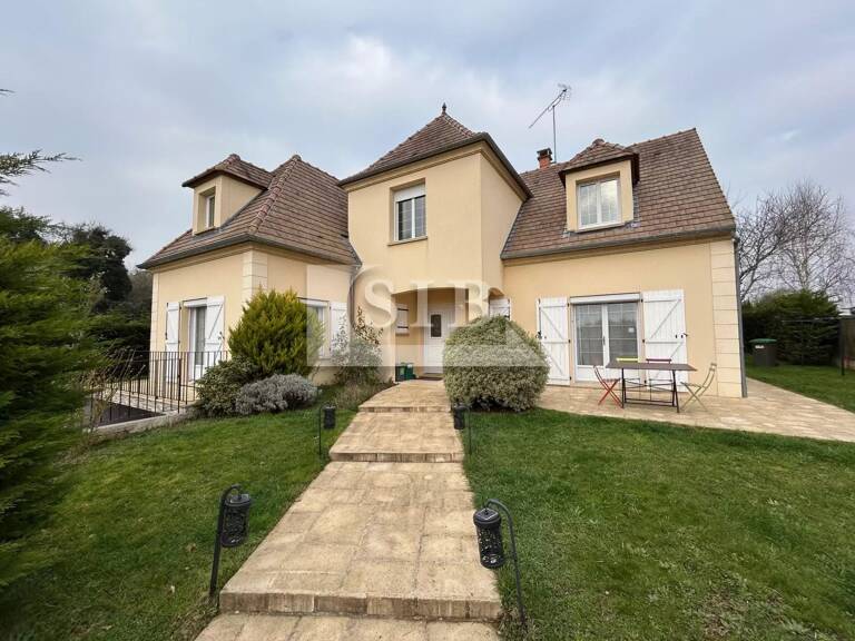LONGPONT SUR ORGE: Maison traditionnelle 7 pièces — photo 1