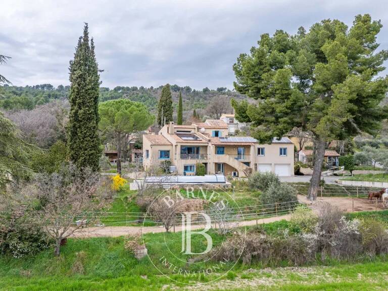 MANOSQUE- MAISON 308 M2- 7 CHAMBRES - PISCINE - JARDIN 4000M2 — photo 1