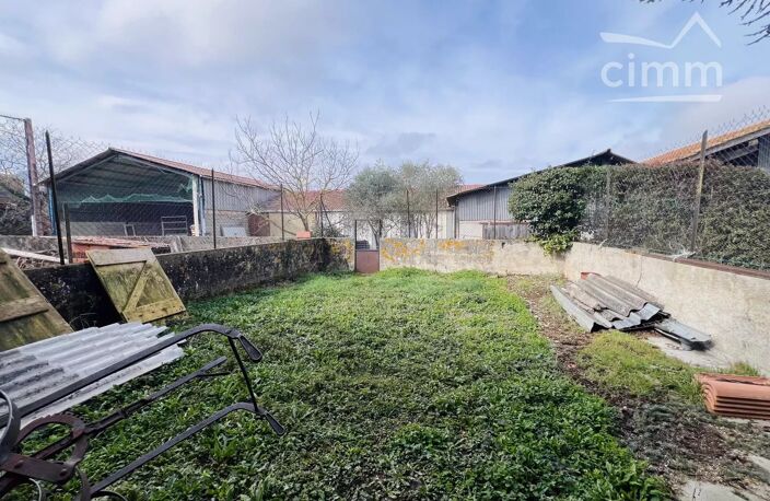 Maison de village avec jardin à fort potentiel — photo 2