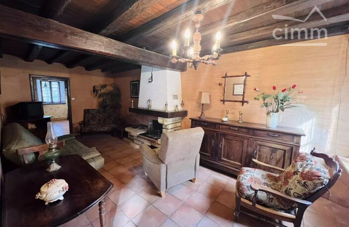 Maison de village avec jardin à fort potentiel — photo 3