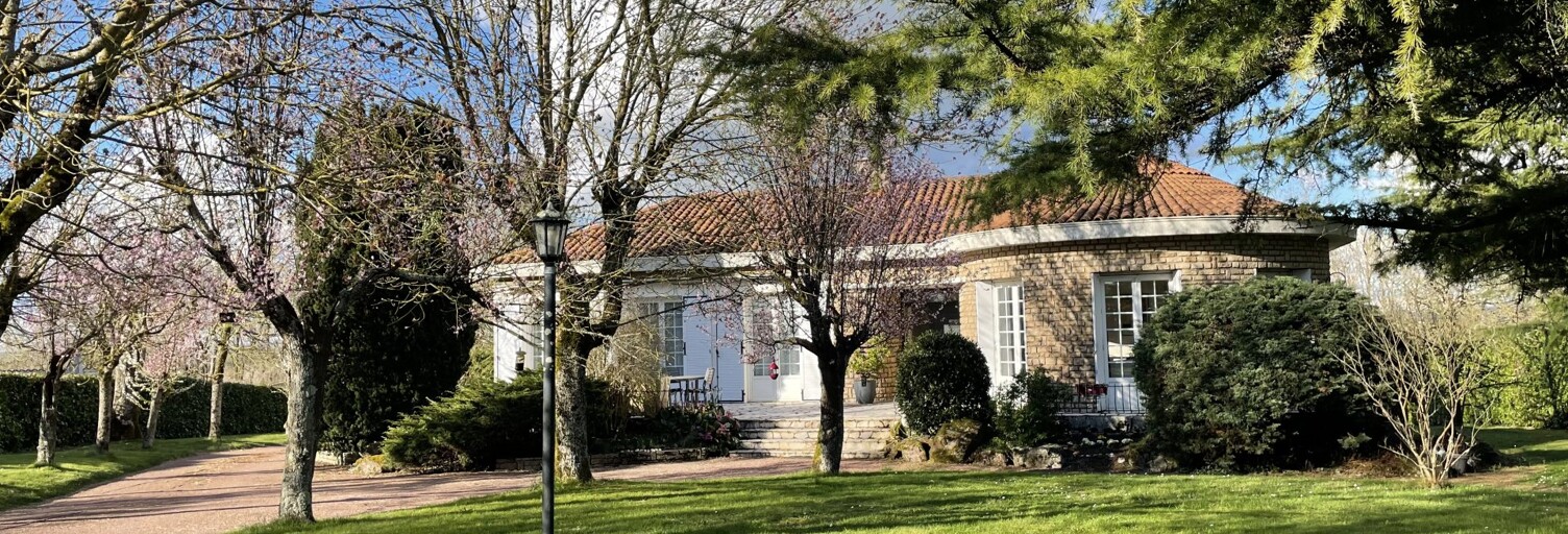 Maison 7 Pièces 180 m² à vendre à Niort (79000)