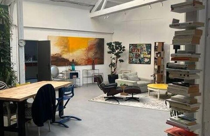 Loft atypique moderne de 330 m², 6 piéces-3 Chambres — photo 4