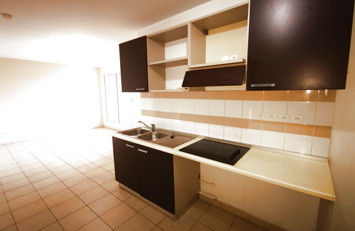 T3 STE CLOTILDE — photo 3