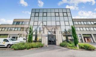 Local industriel  773 m² à louer à Ivry-sur-Seine (94200)