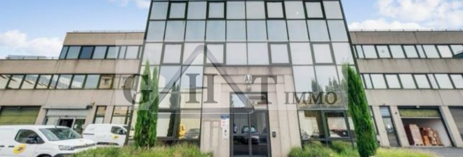 Local industriel  773 m² à louer à Ivry-sur-Seine (94200)