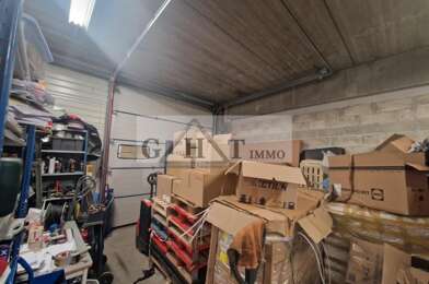 Local industriel  533000 €