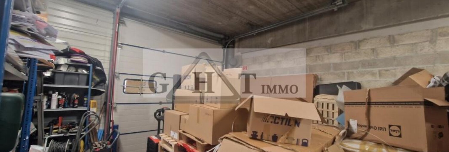 Local industriel  260 m² à vendre à Stains (93240)