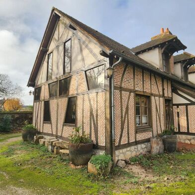 Maison 6 pièces 300000 €