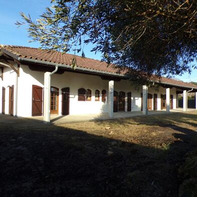 Maison 6 pièces 749000 €