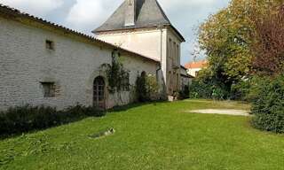 Maison 5 Pièces 120 m² à vendre à Saint-Martial-de-Mirambeau (17150)