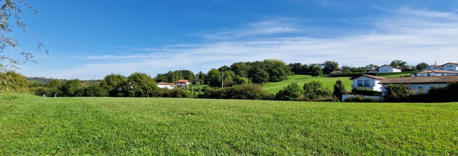 Terrain  892 m² à vendre à Saint-Pierre-d'Irube (64990)