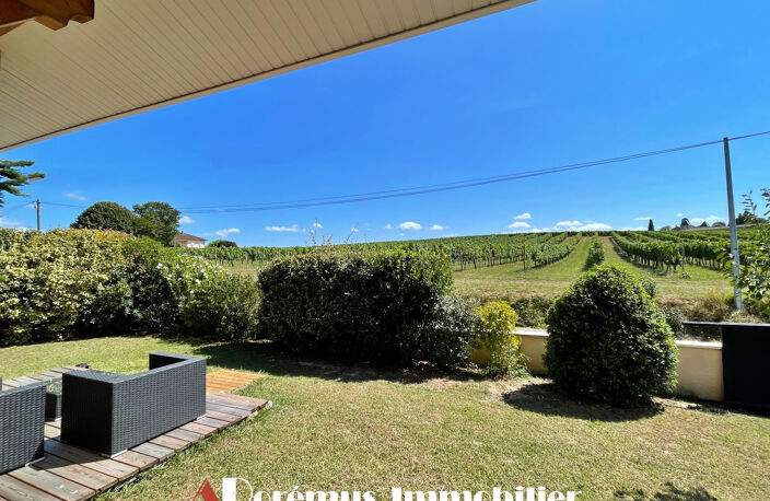 VILLA 4CHS AVEC PISCINE - VUE SUR LES VIGNES - PROCHES TTES — photo 3