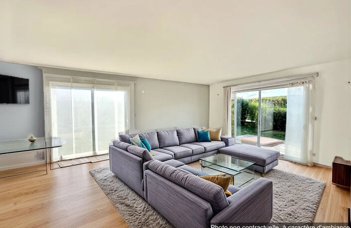 VILLA 4CHS AVEC PISCINE - VUE SUR LES VIGNES - PROCHES TTES — photo 4
