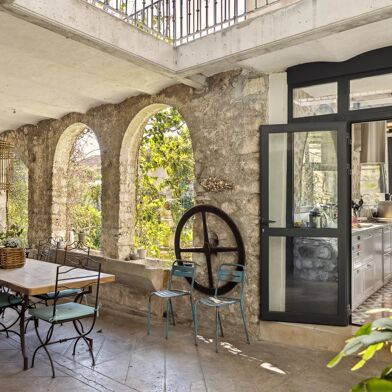Maison 13 pièces 2195000 €